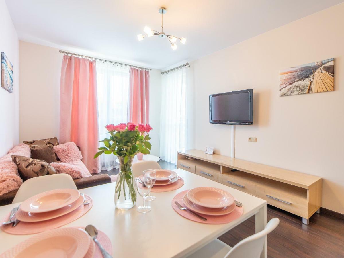 Apartamenty Prywatne W Hotelu Przy Plazy Diva Kołobrzeg Exterior foto